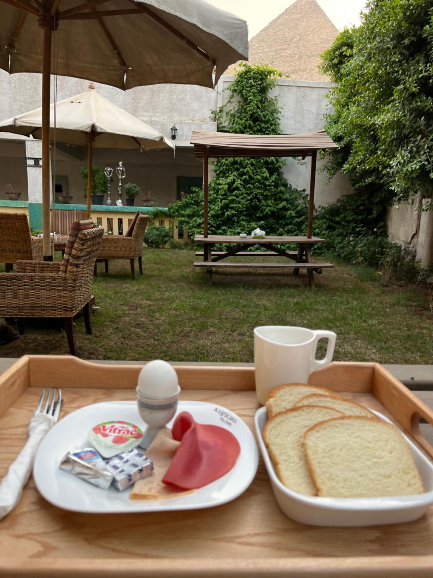 The Grand Pyramids View Hotel Kafret el-Gabal Екстериор снимка
